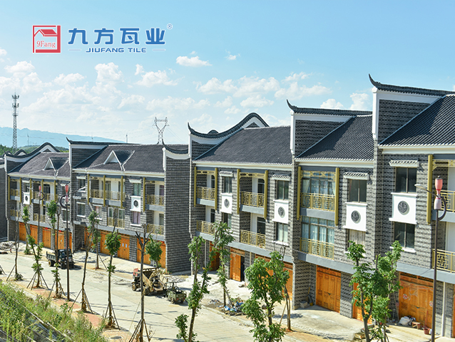 ����������С��