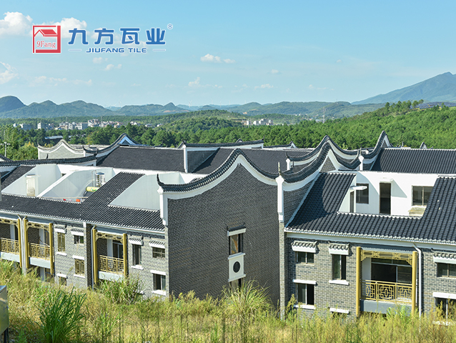 ����������С��