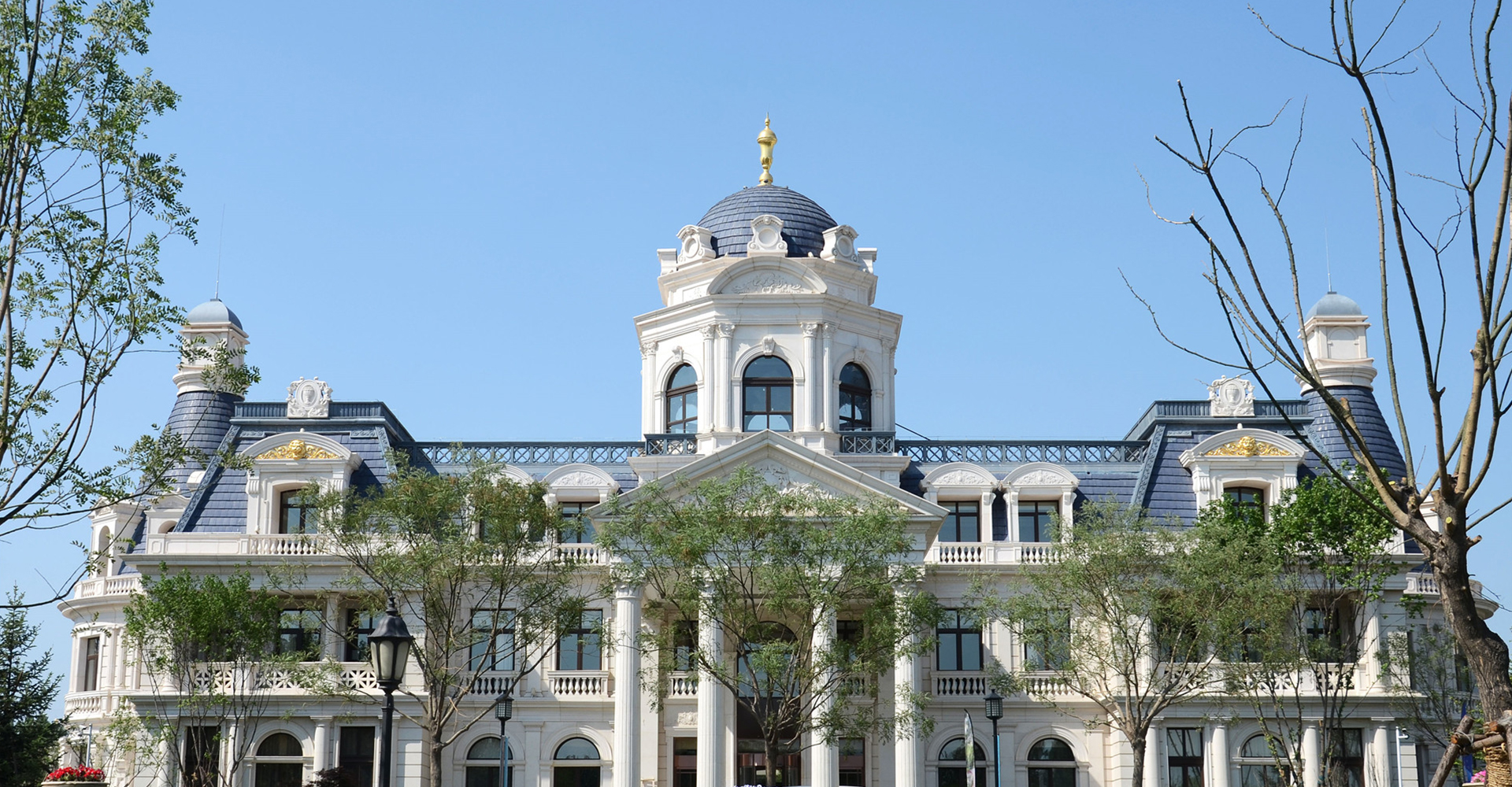 ���̰���