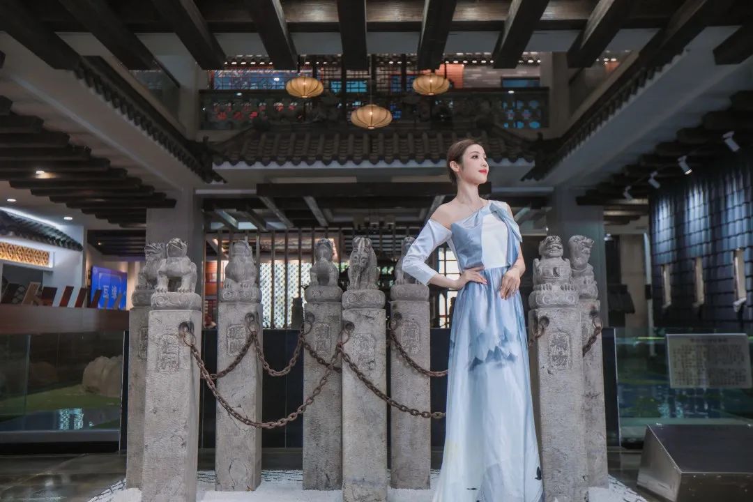 ���Ź�����԰������ש���Ļ��������޽����